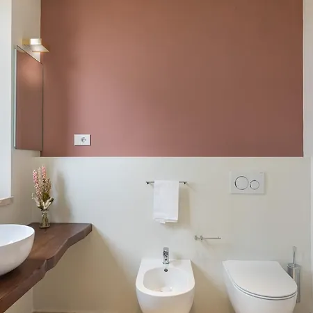 Villa Anna Elisa 8, Emma