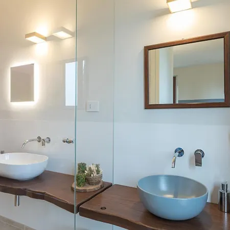 Anna Elisa 8, Emma * Bevagna