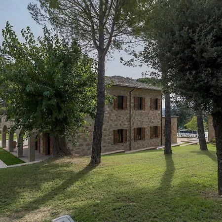 Villa Anna Elisa 8, Emma Bevagna